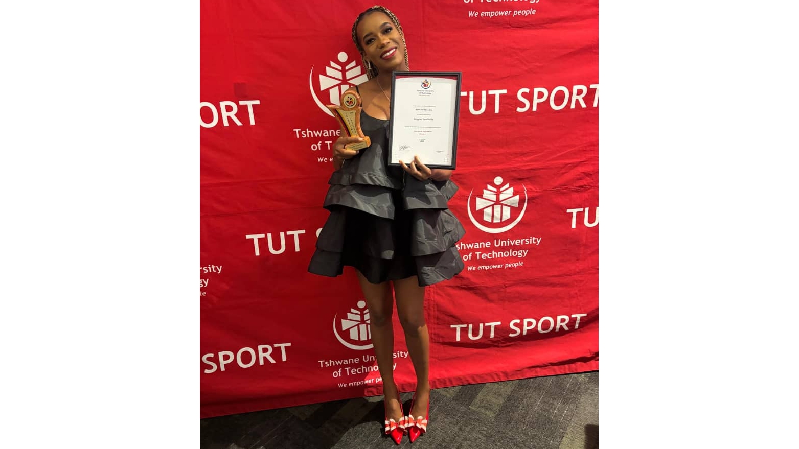 Bongiwe excels at TUT awards